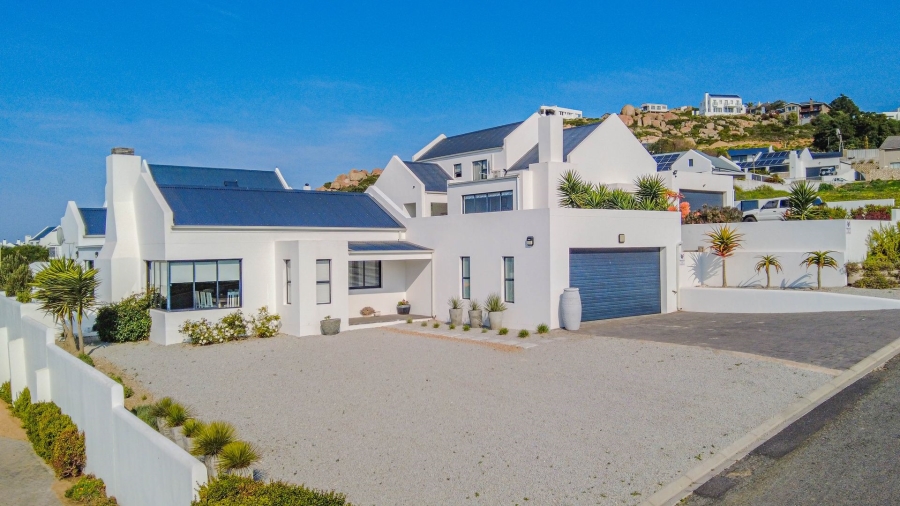 3 Bedroom Property for Sale in Da Gama Bay Western Cape